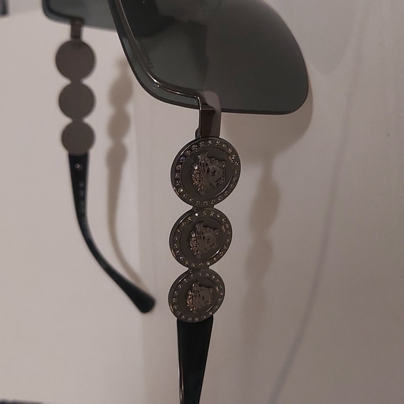 COPY - Versace Sunglasses (men or women) - Picture 7 of 7